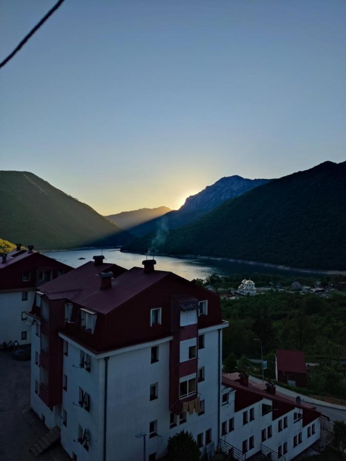 Apartman Dunja Plužine Exteriör bild