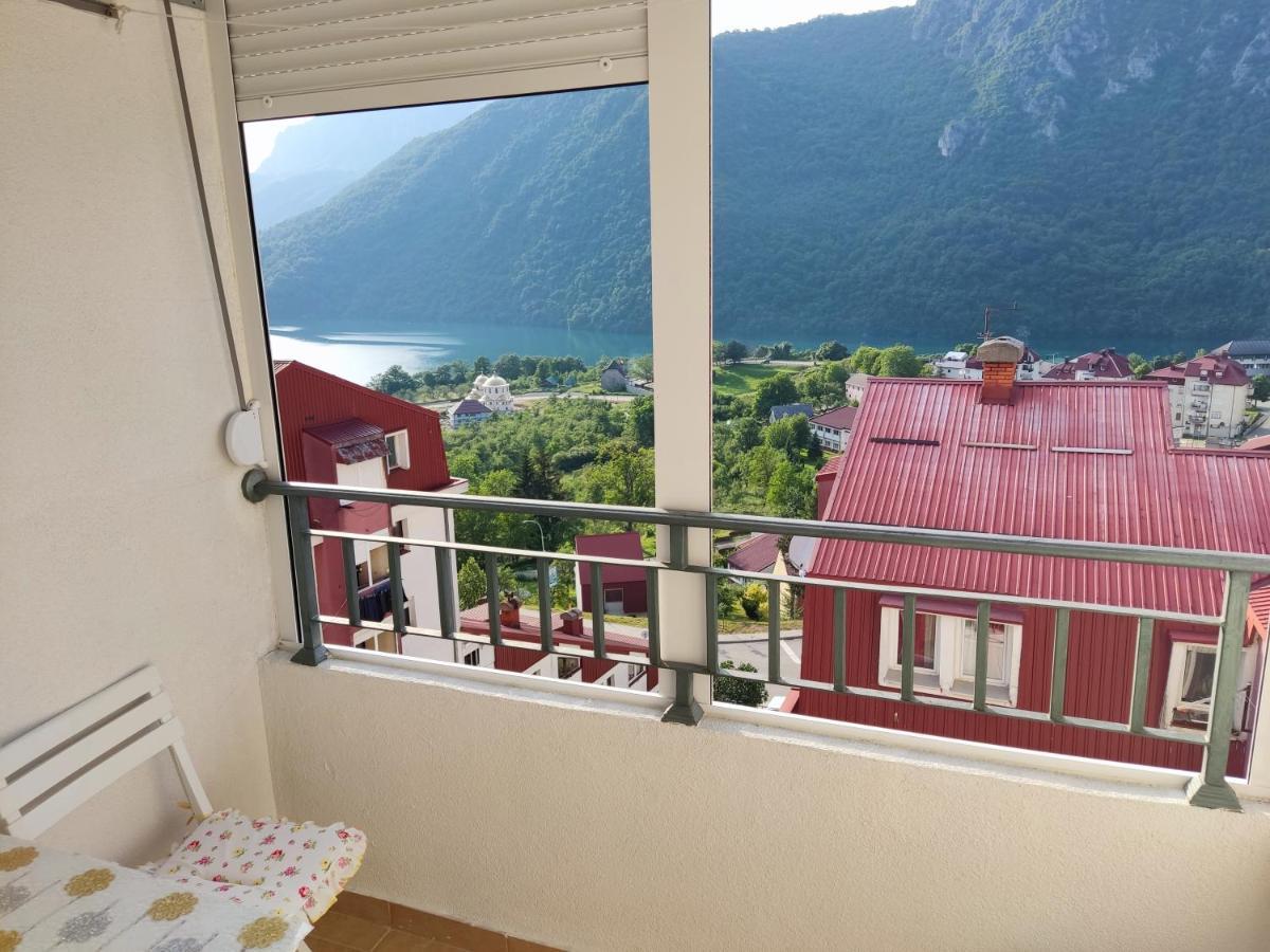 Apartman Dunja Plužine Exteriör bild