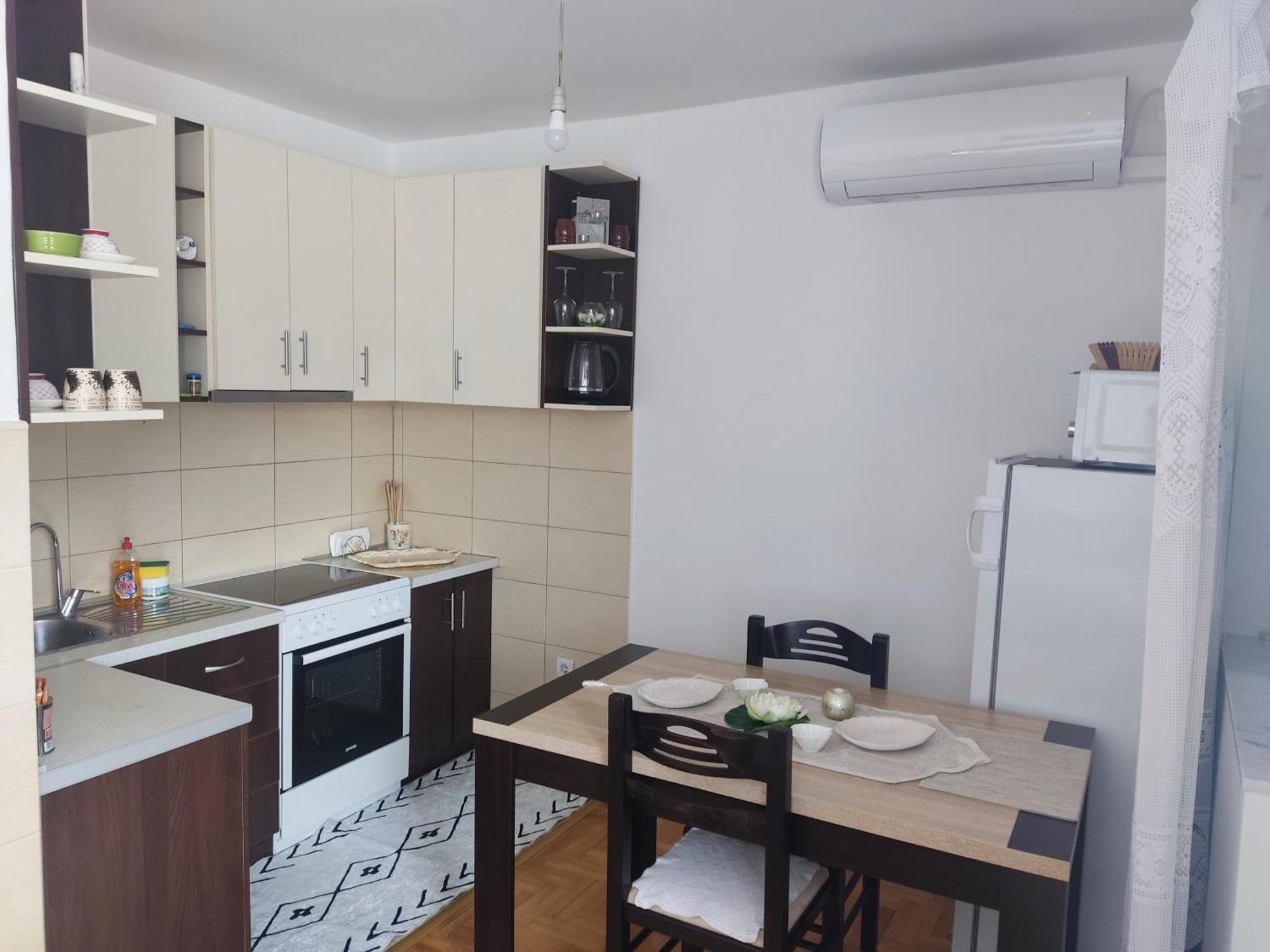 Apartman Dunja Plužine Exteriör bild